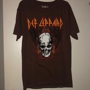 Men’s nwot Def Leppard T-shirt
